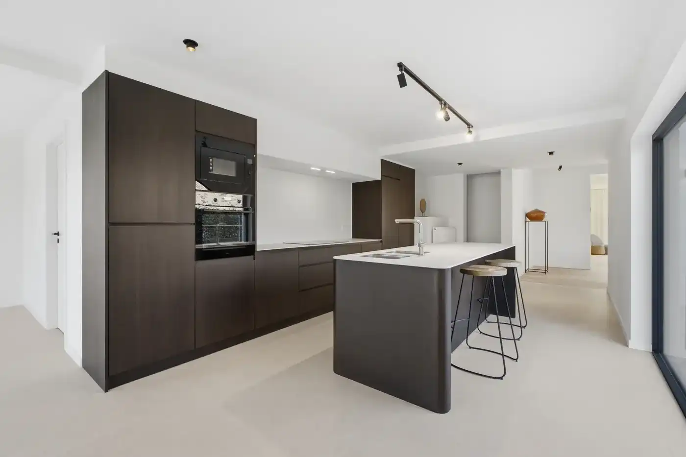 GERENOVEERDE RUIME VILLA OP TOPLOCATIE foto 6