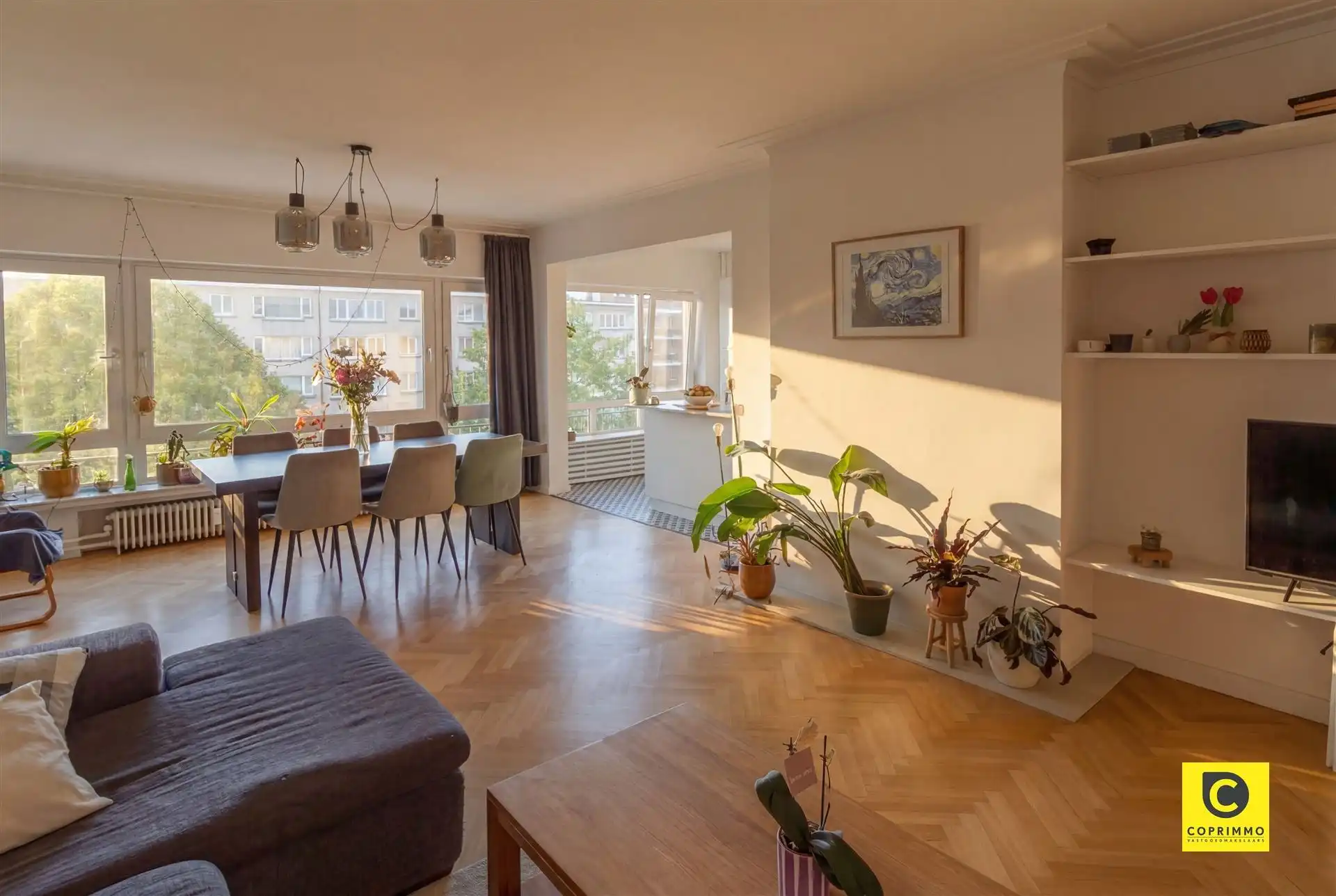 Instapklaar 3slpk appartement met terras en P! foto 4