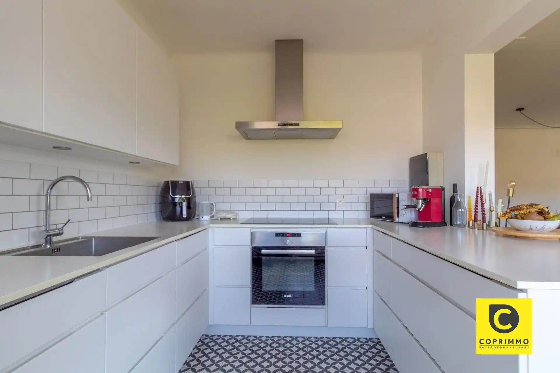 Instapklaar 3slpk appartement met terras en P! foto 4