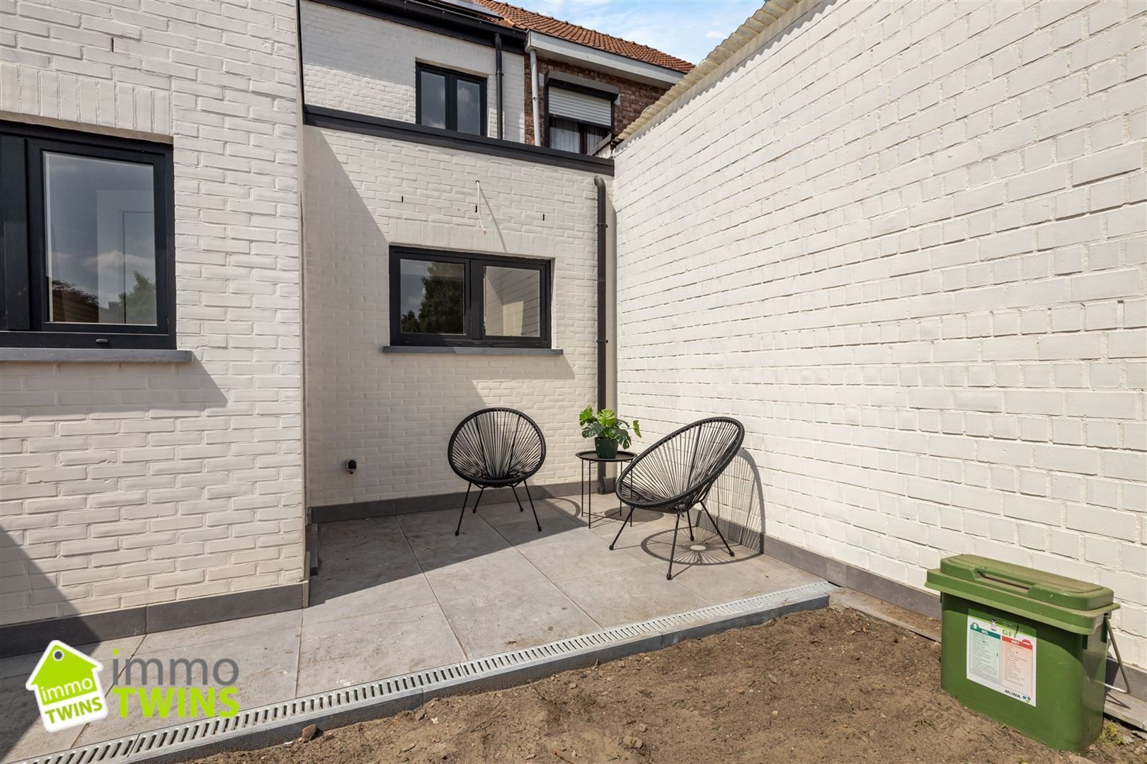 Volledig gerenoveerde woning in het hart van Kemzeke foto 19