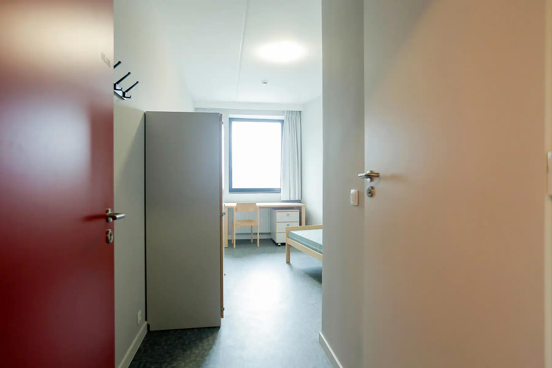 Studentenkamer in een studentencomplex foto {{pictureIndex}}