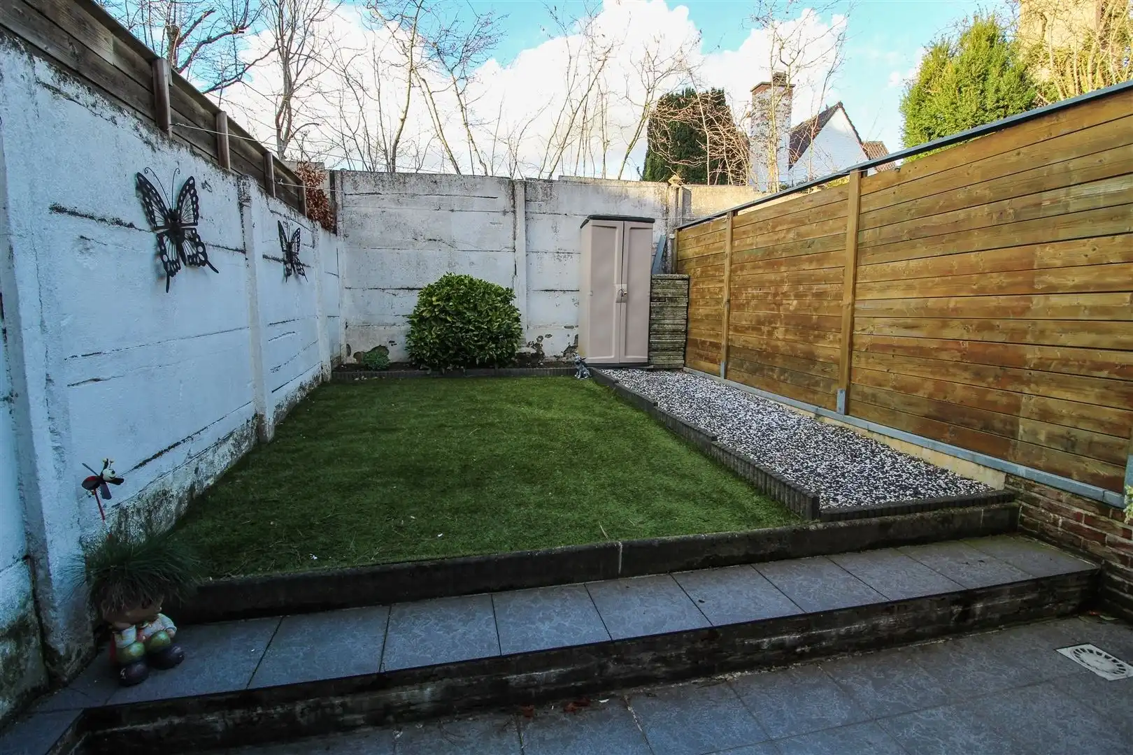 Gezellige rijwoning met terras en tuin foto 5