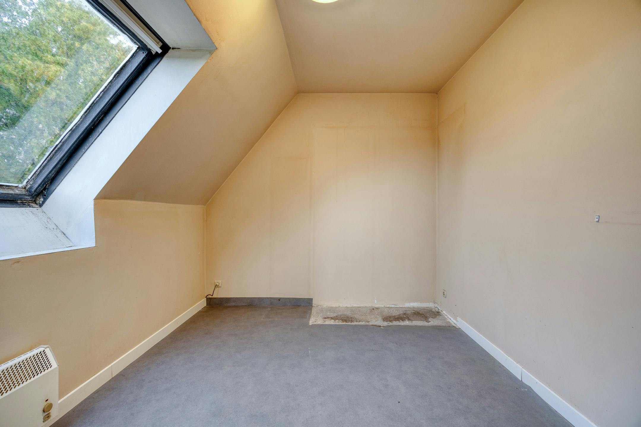 Appartement met 1 slaapkamer te koop in Sint-Andries foto 7