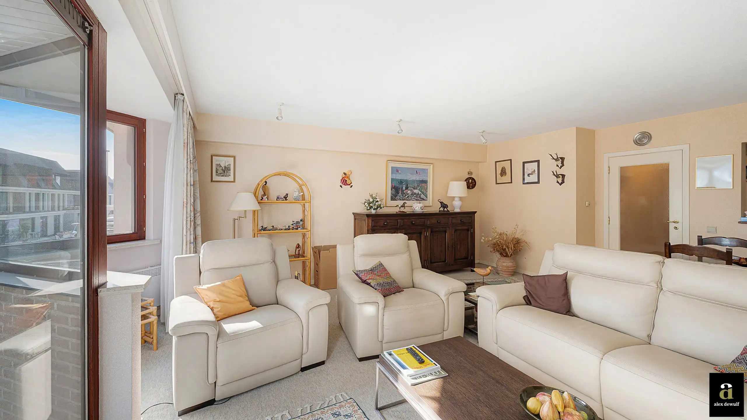 Goed gelegen appartement met zij zeezicht [Zwaluwenlaan]. foto 9