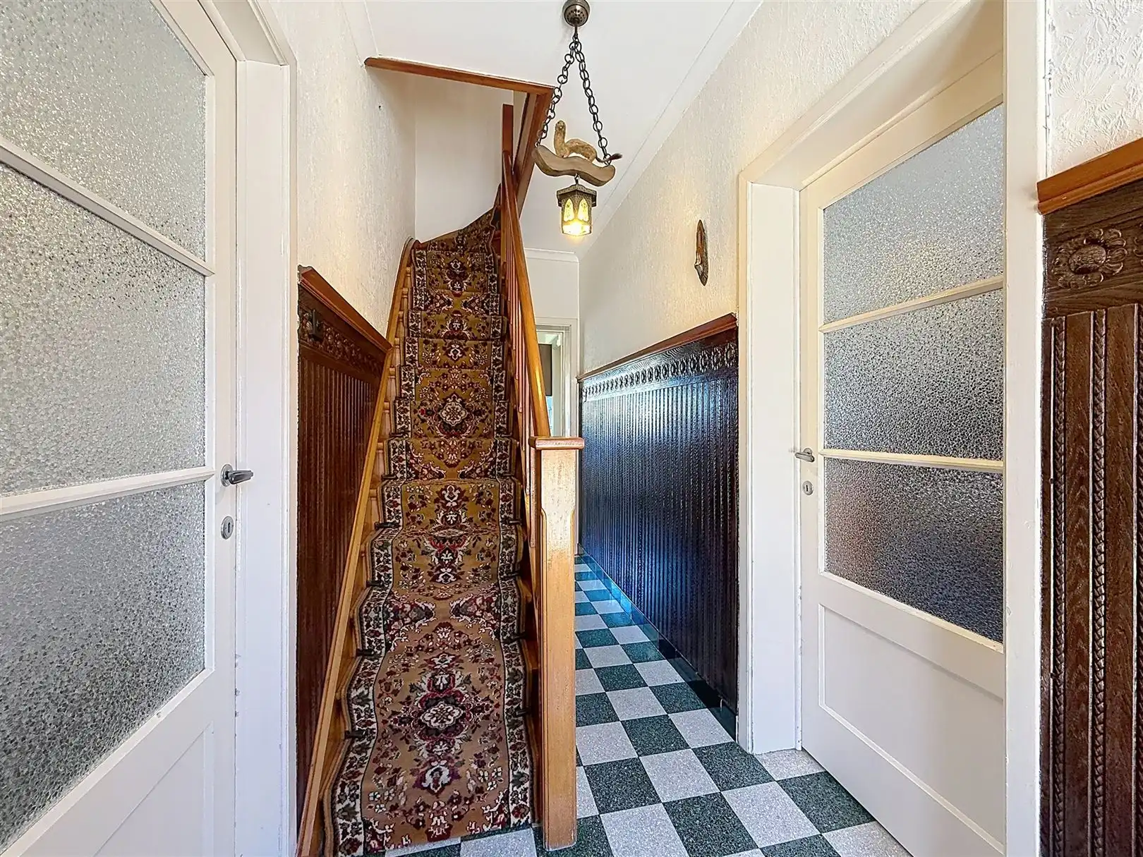 Te renoveren woning met garage en tuin, opp 2a 40ca foto 5