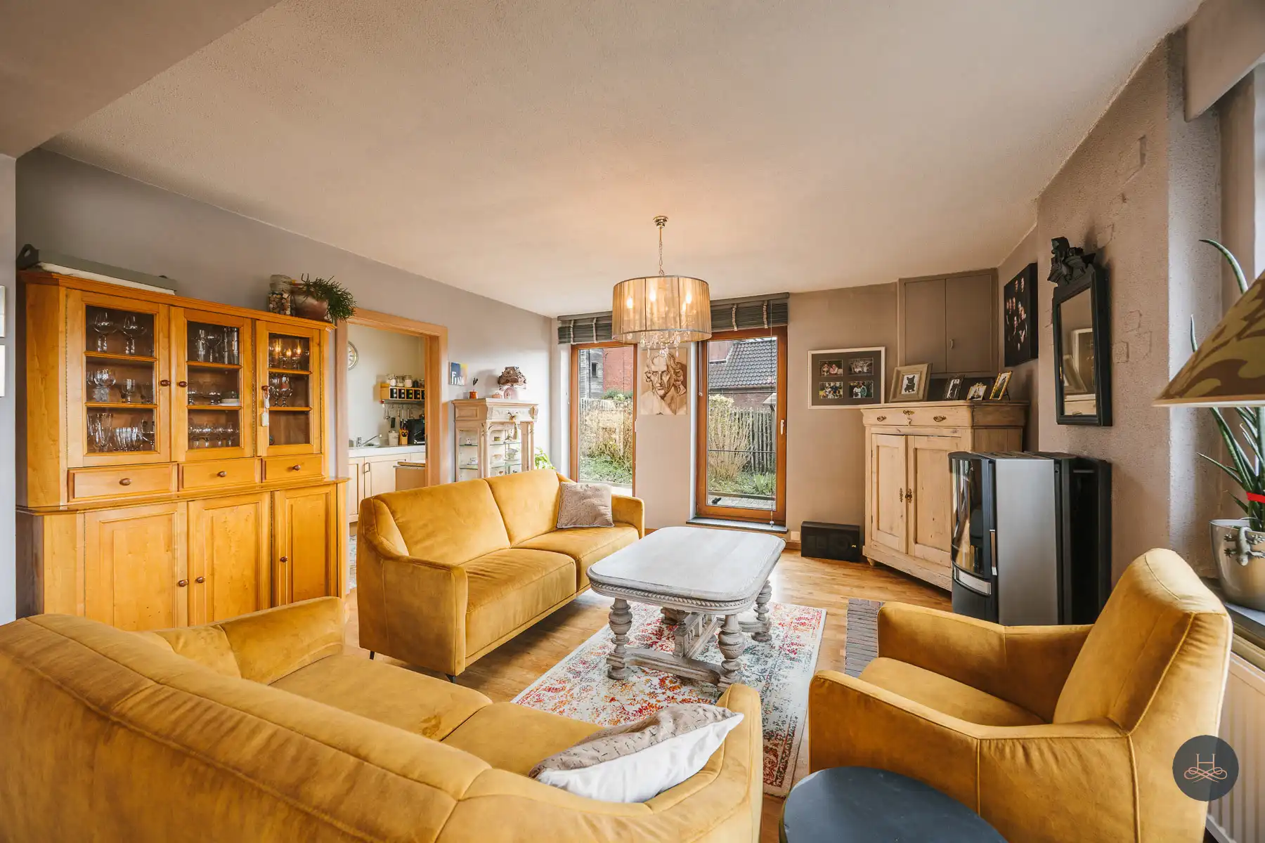 Ruime energiezuinige woning in het groen met ruime tuin foto 6