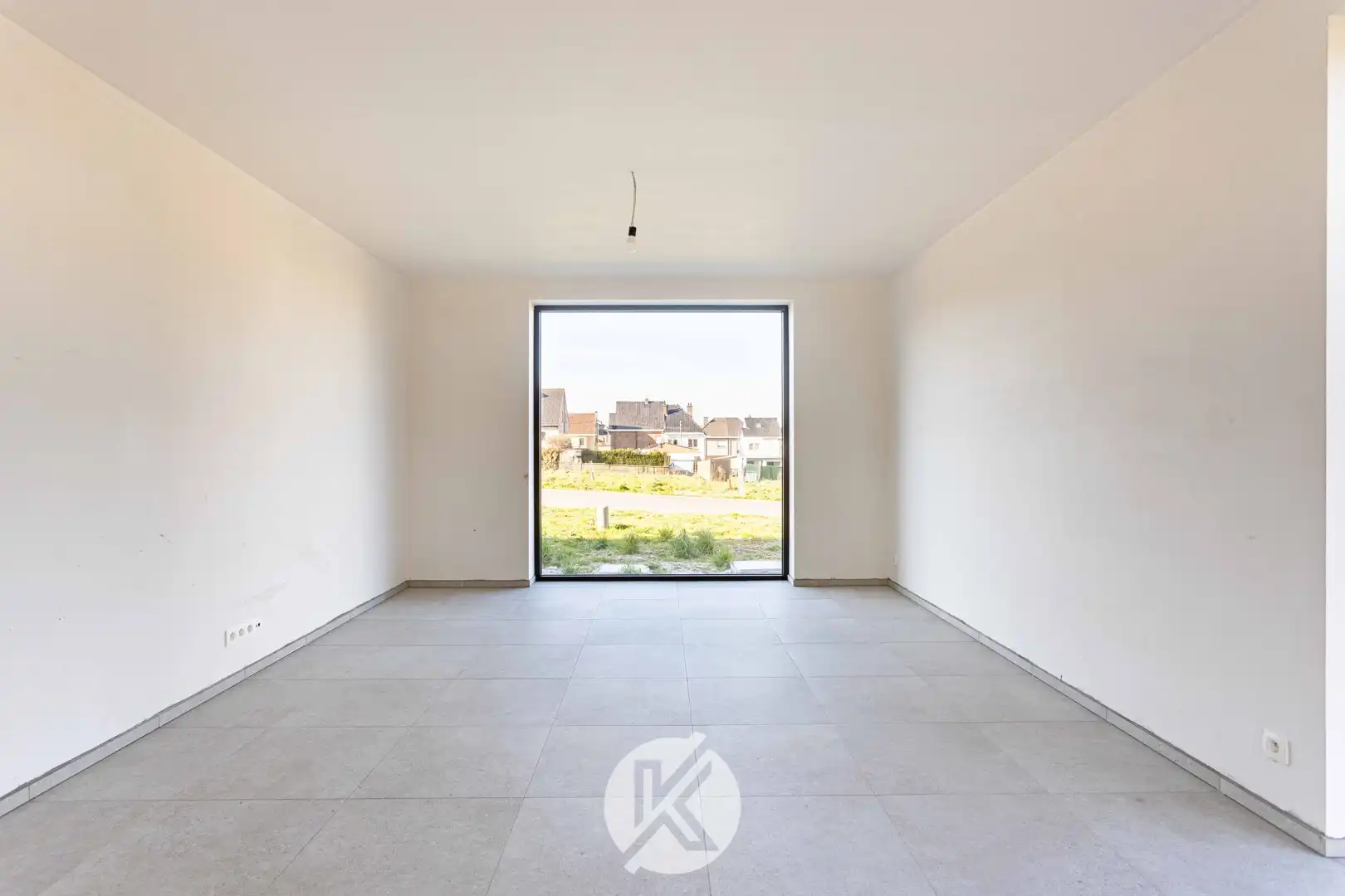 Halfopen nieuwbouwwoning in groene woonomgeving foto 5