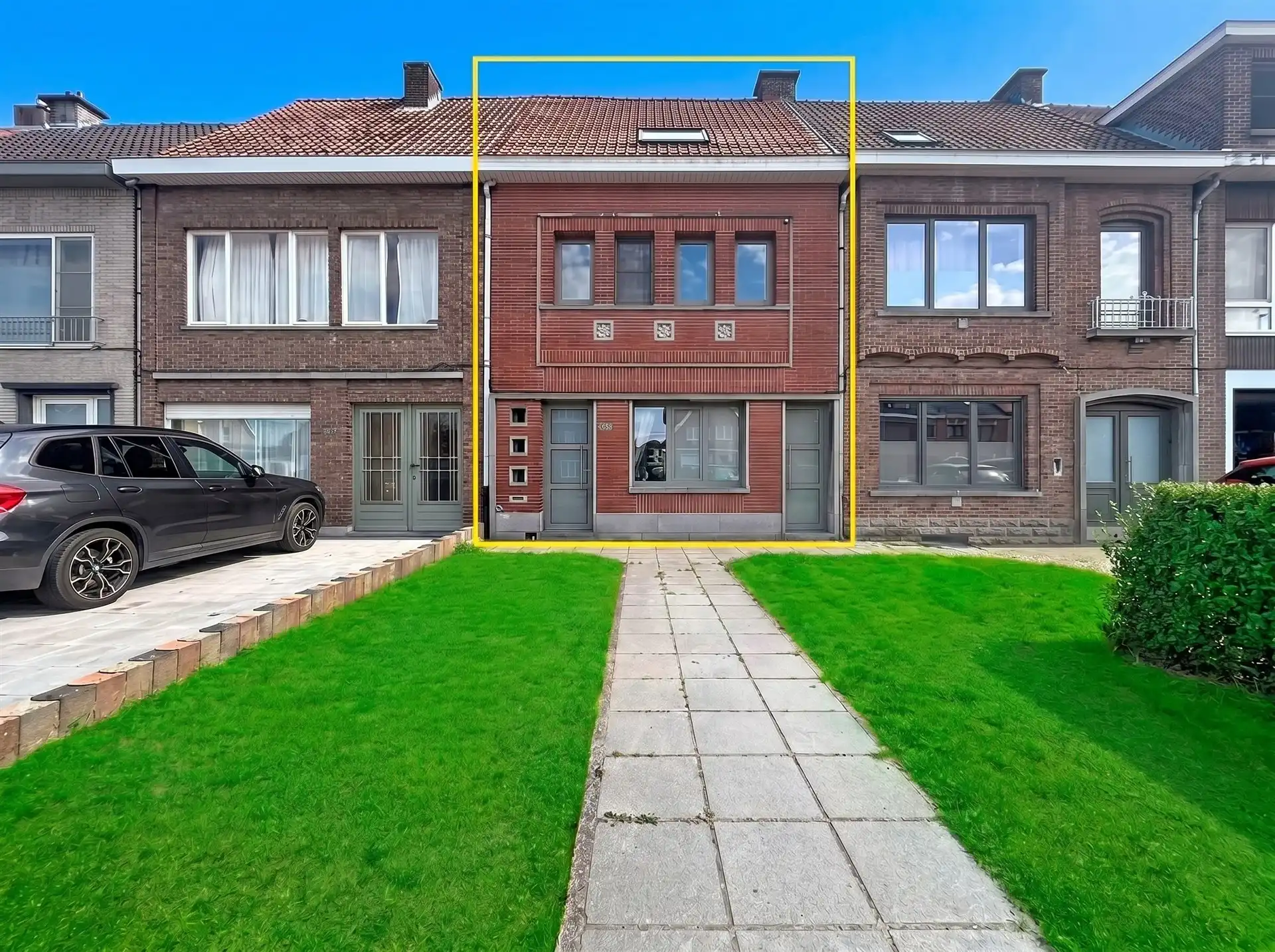 Instapklare woning met halfopen karakter en 4 slaapkamers nabij centrum Sint-Niklaas! foto 2