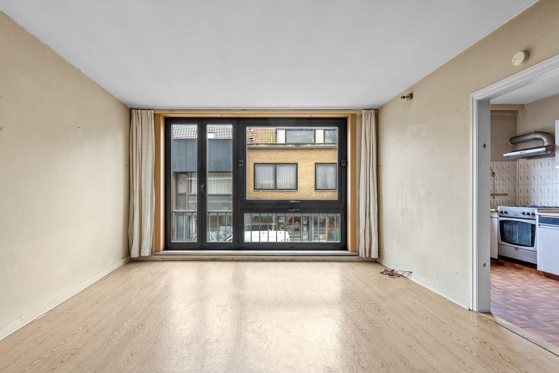 Appartement te koop in Geluwe – Op te frissen woning op toplocatie! foto 3