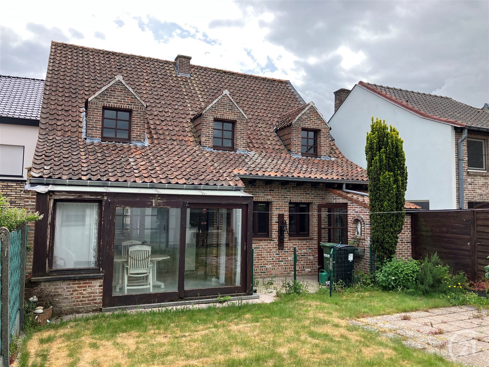 Ruime gezinswoning met 4 ruime slaapkamers! foto 10