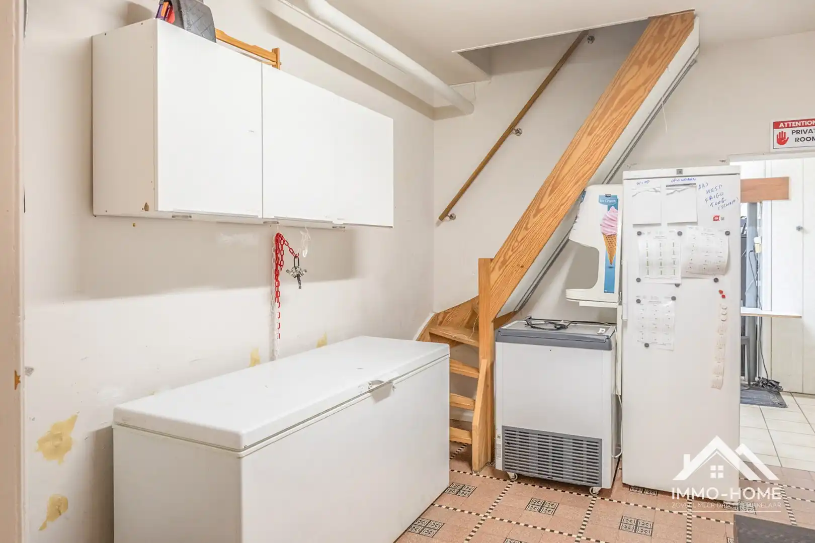 Goed draaiende frituur met appartement op een topligging!  foto 16