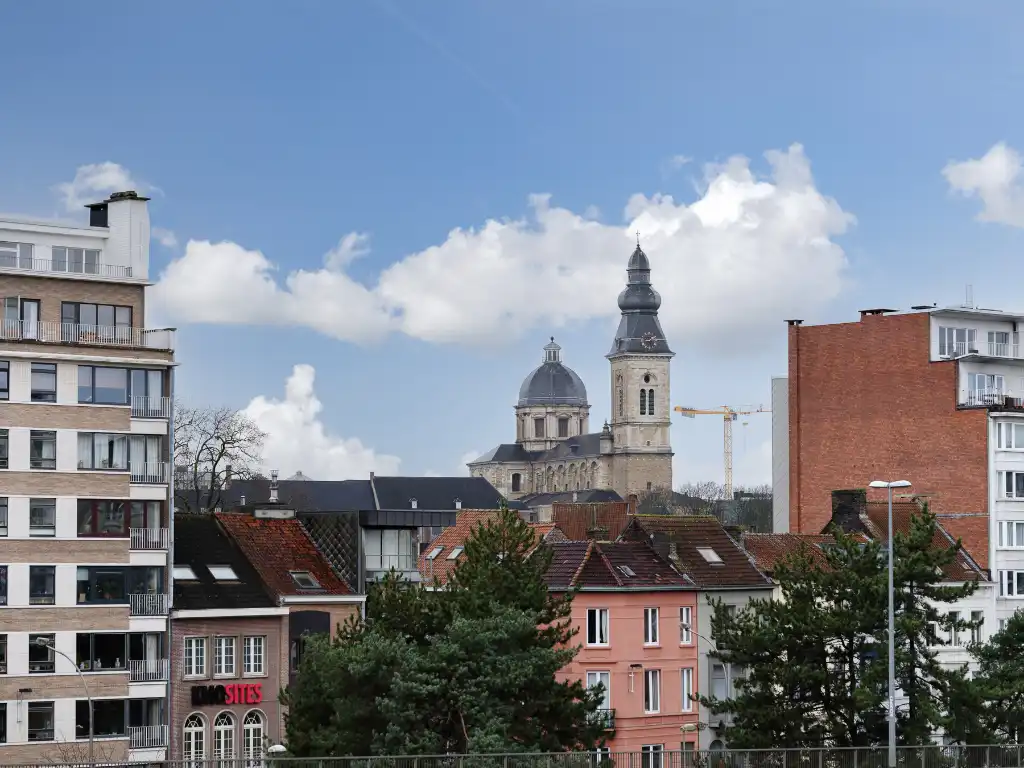 Te Huur - Ruim en stijlvol 3-slpk appartement gelegen aan het Zuidpark foto 17