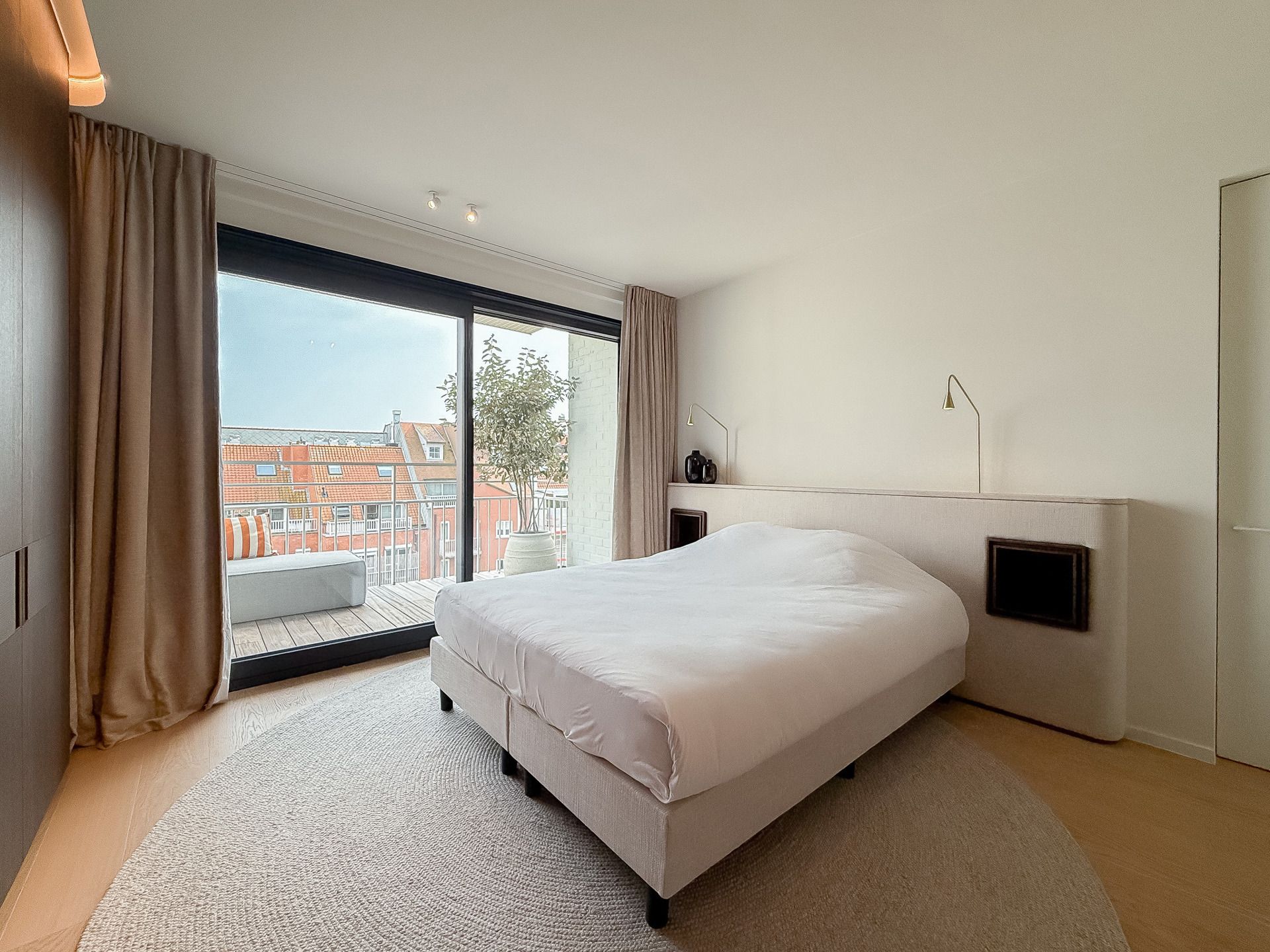 Stijlvol gerenoveerd appartement met zeezicht- ZEEDIJK ZOUTE foto 29