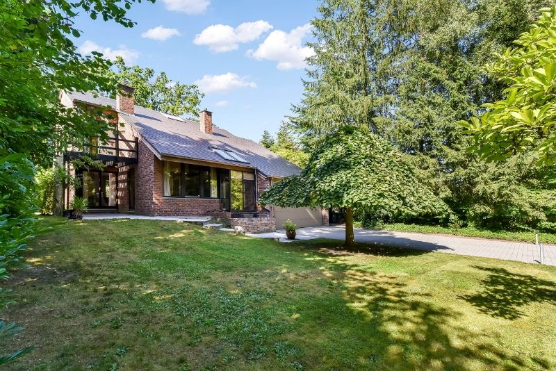 Zeer rustig gelegen villa van 245m² in moderne stijl op 14 are palende aan golfdomein foto 29