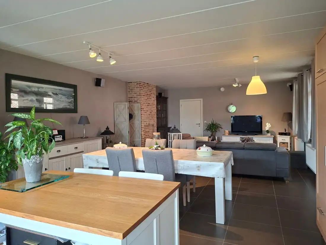 Recente landelijke woning te Lommel foto 2
