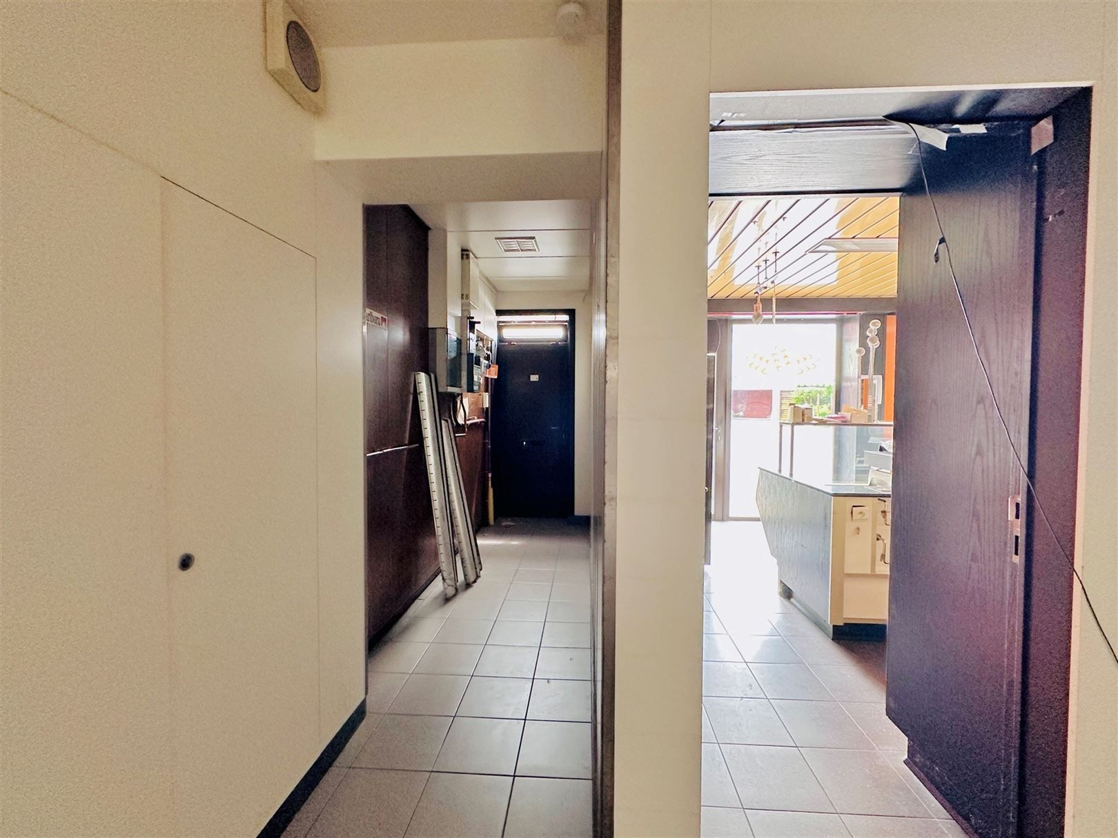 Ruime woning met diepe tuin in Grembergen met mogelijkheid tot handel of zelfstandige activiteit foto 13