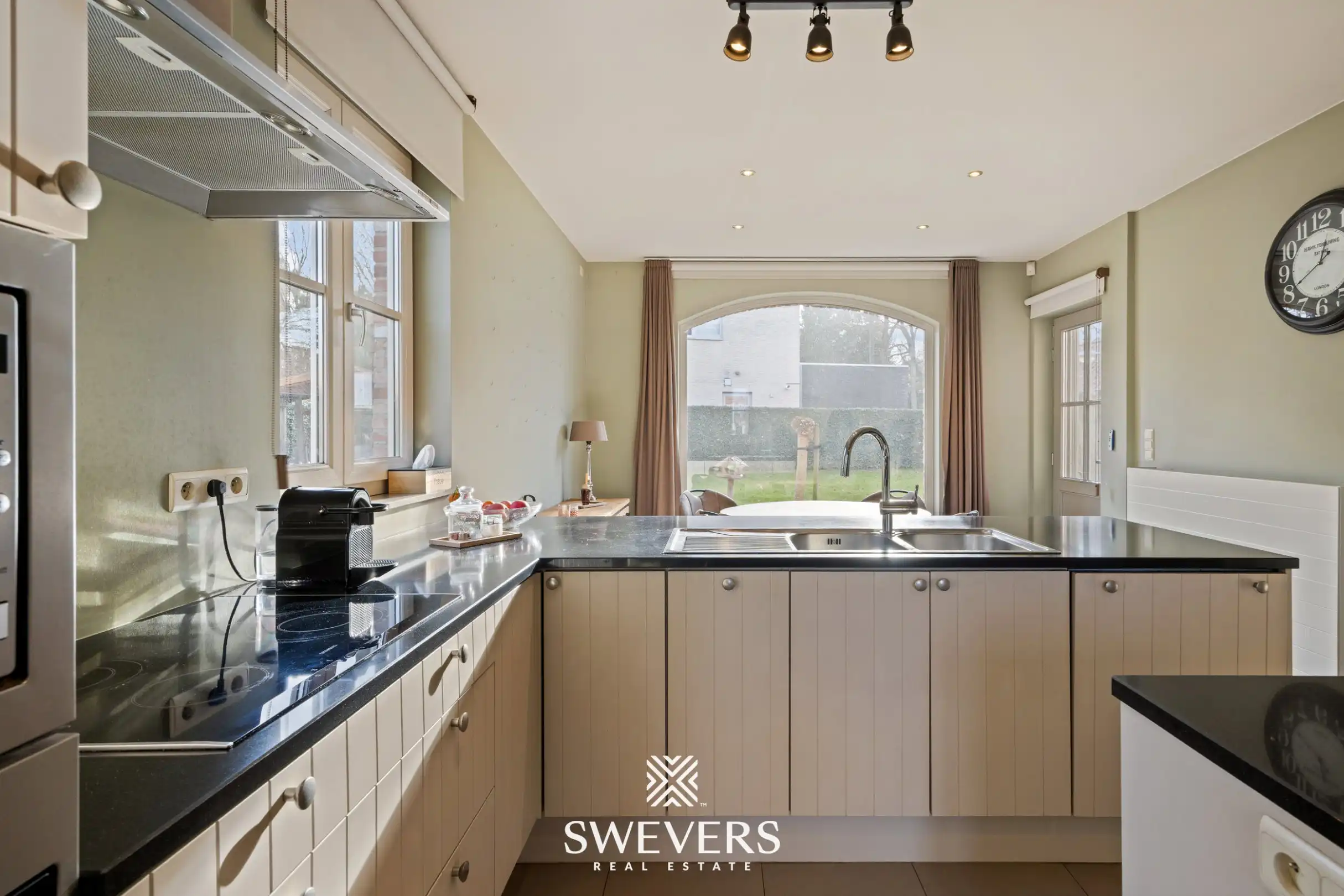 Prachtige landelijke woning op een boogscheut van Koersel centrum foto 9