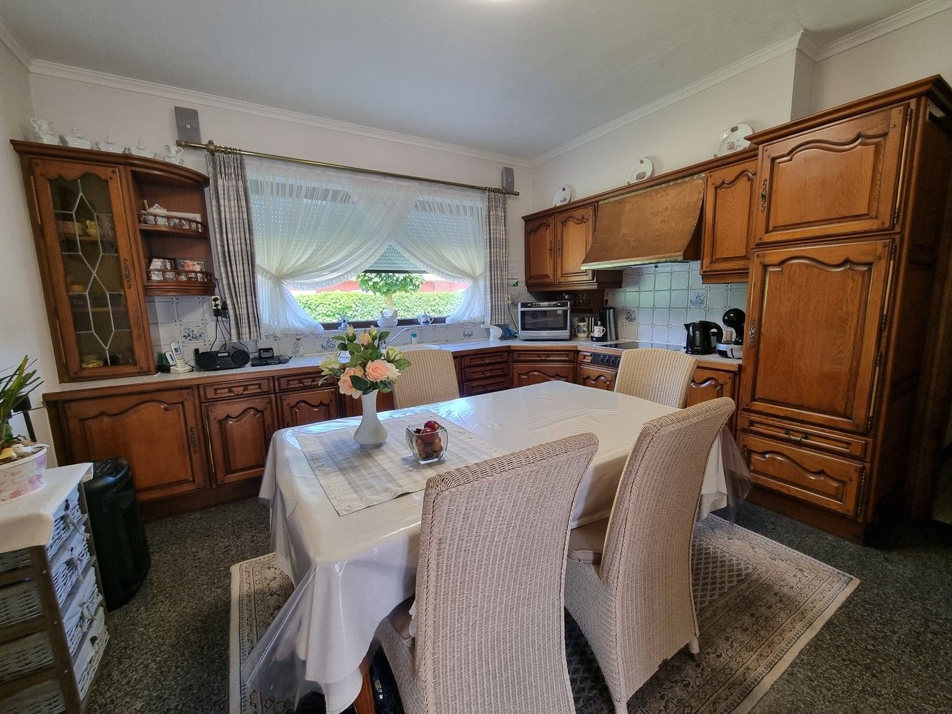 Uitstekend gelegen woonhuis op een prachtig perceel van ca. 15a foto 15