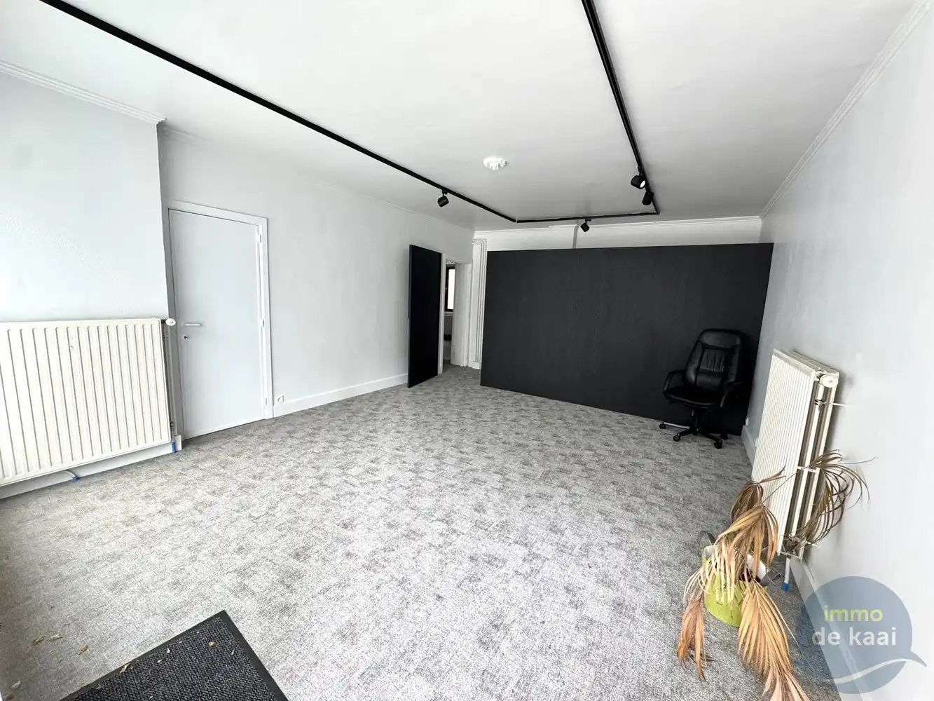 Commerciële ruimte te huur foto 3