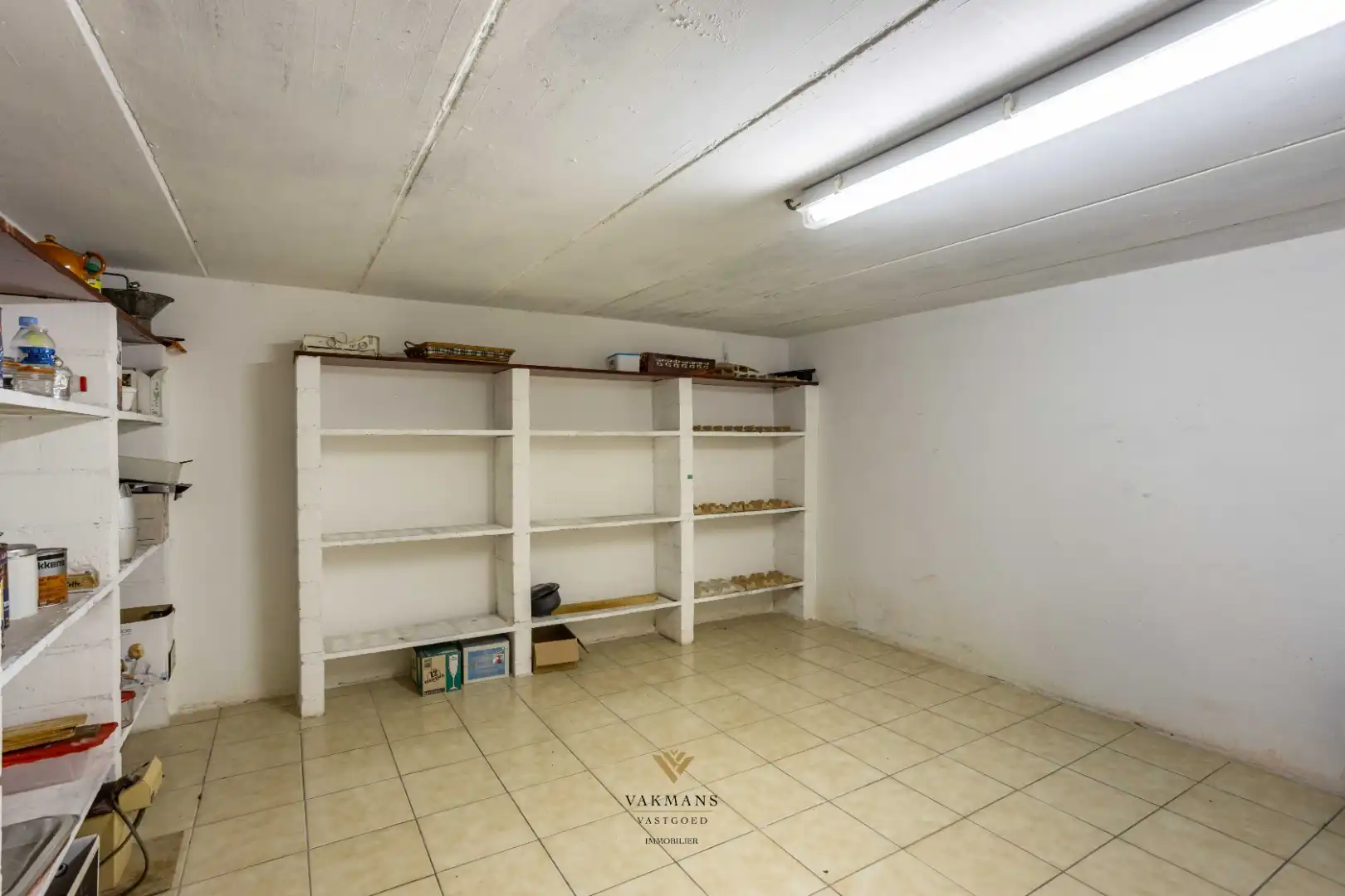 Elegante villa op 5000 m² op een gegeerde locatie foto 21