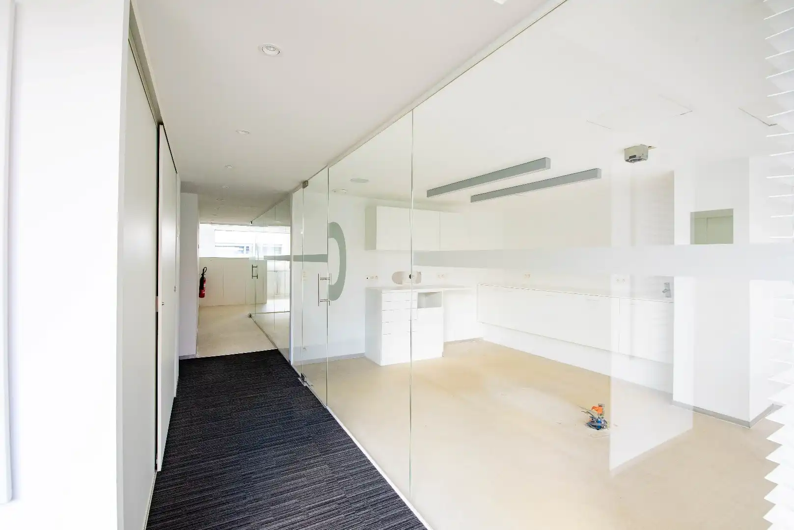 Boomsesteenweg 223 - Veelzijdige commerciële ruimtes te Wilrijk  foto 23