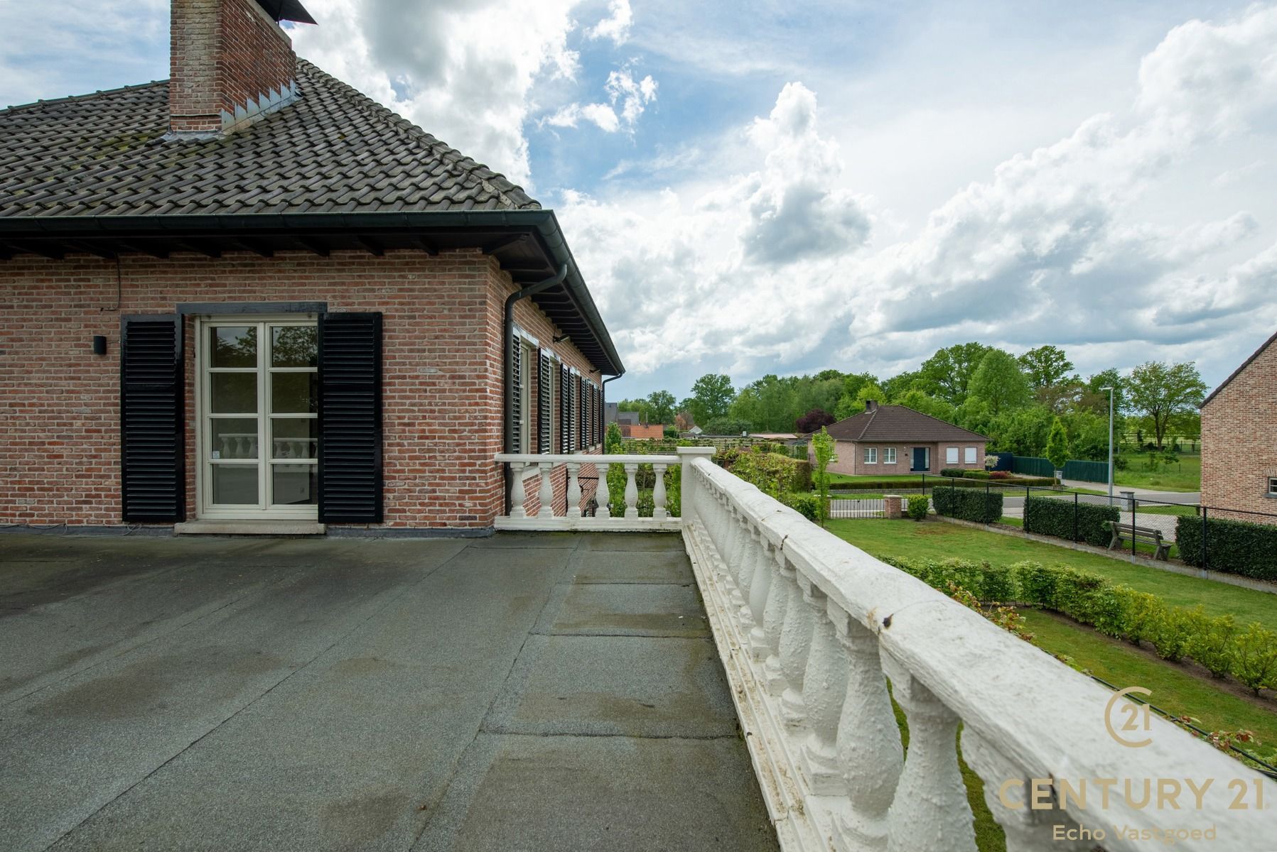 Statige goed onderhouden manoir villa met fraaie tuin   foto 21