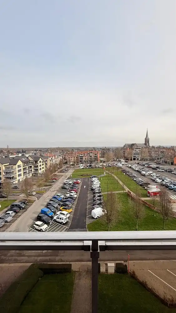 Appartement met twee slaapkamers en terras te huur aan het Molenweideplein te Lanaken foto 12