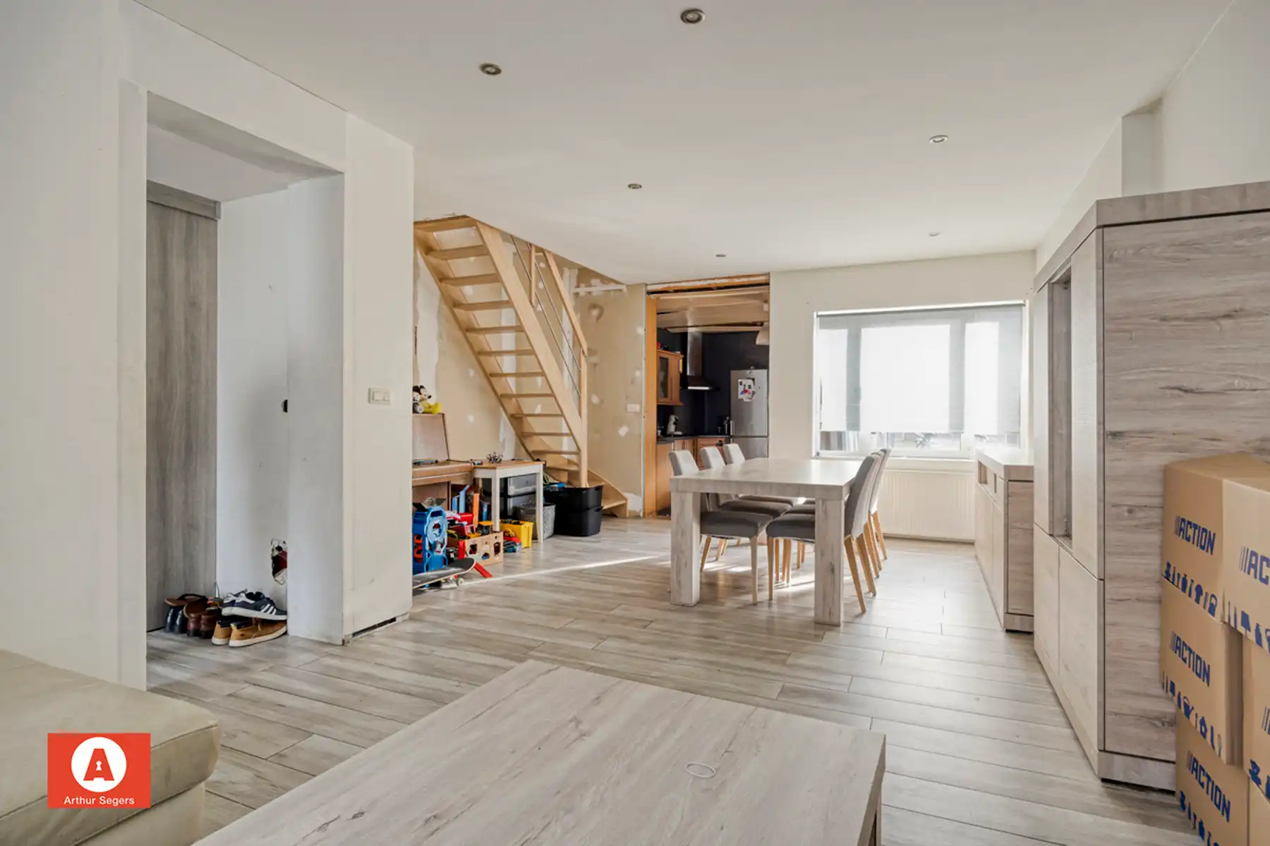 Te renoveren woning met zuidgerichte tuin nabij centrum foto 5