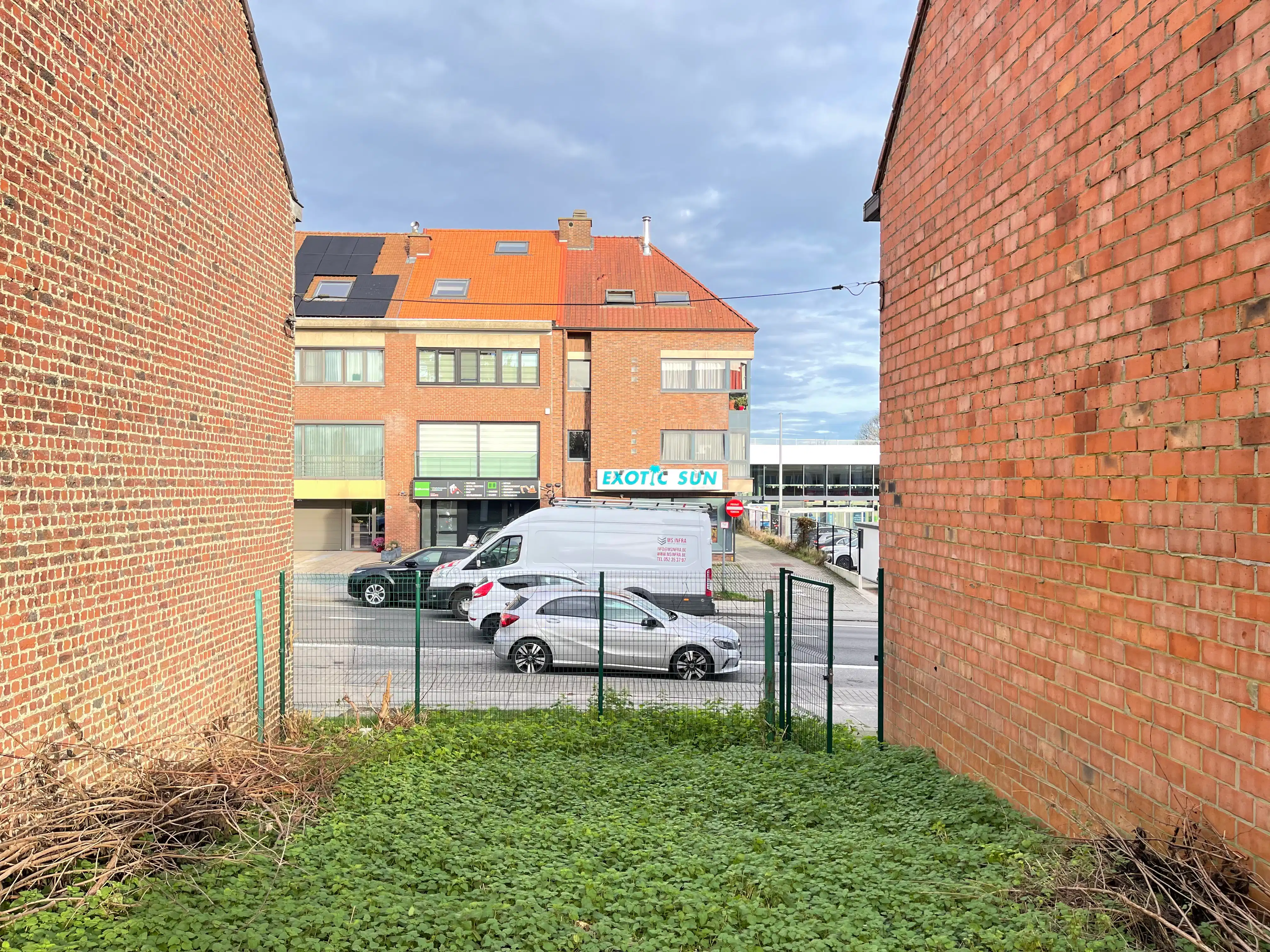 Bouwgrond 2 gevel woning met tuin foto 10