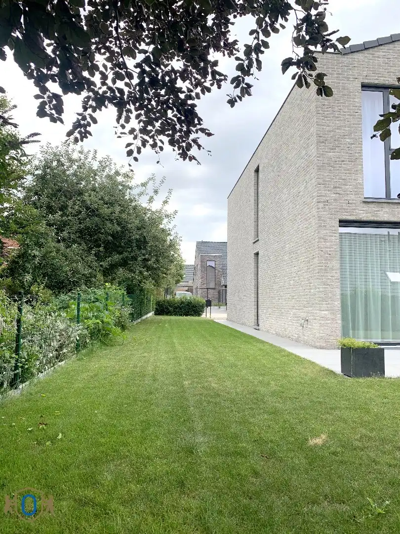 Nieuwbouw 3-slpkr woning met tuin en garage foto 11