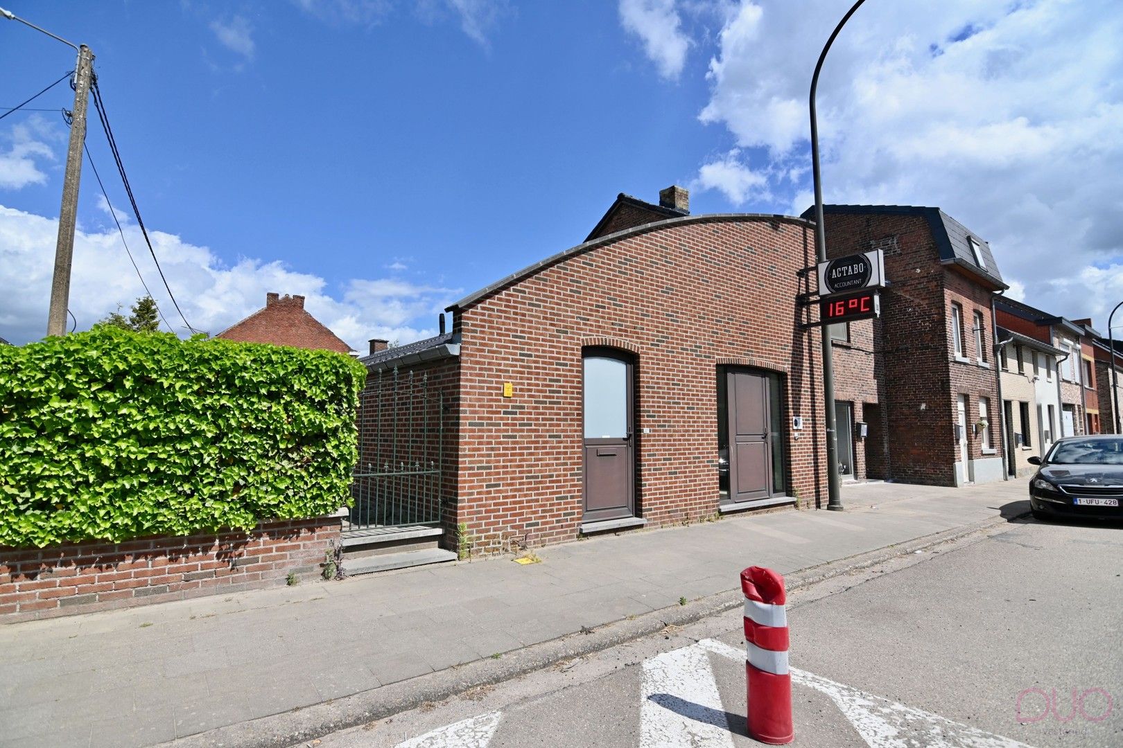 Gelijkvloerse  woning met 1 slaapkamer (optioneel 2) met achterliggend 2 garages nabij het centrum van Tongeren foto 18