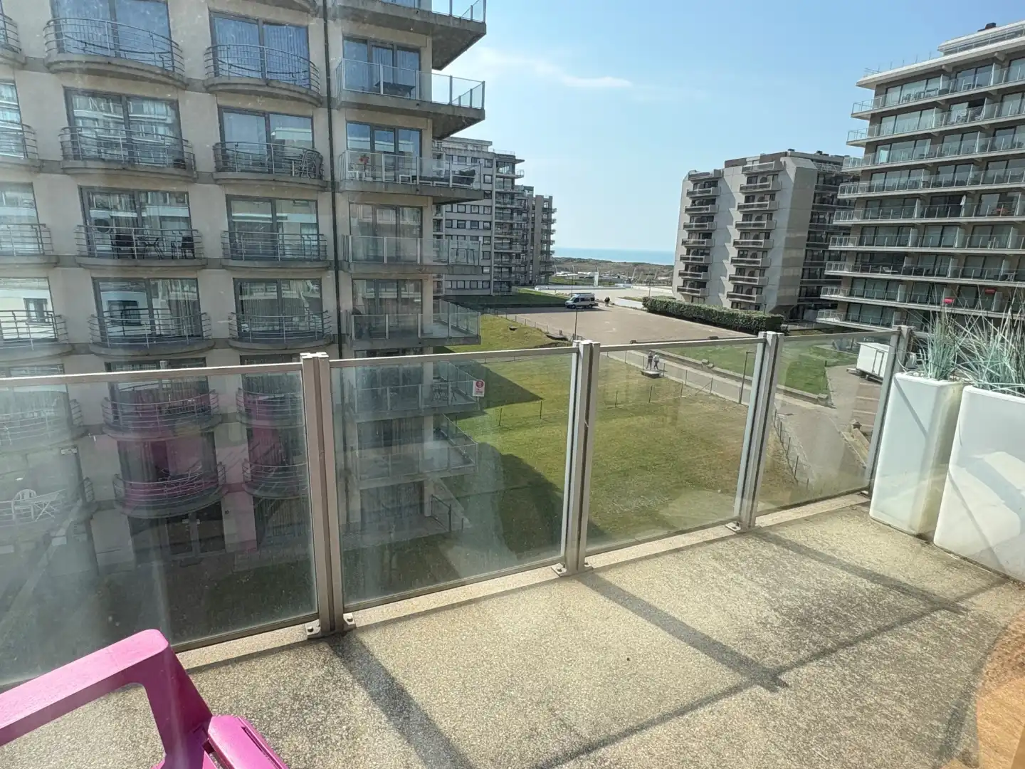 Doorloopappartement nabij het strand. foto 11