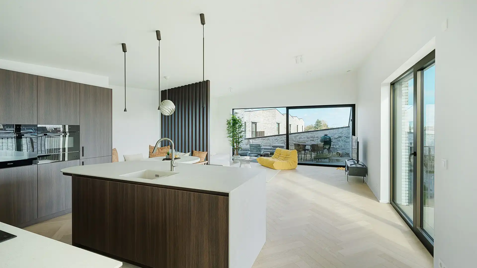 Uitzonderlijk appartement (±200 m²) met terrassen, lift en garage voor 4 wagens foto 7