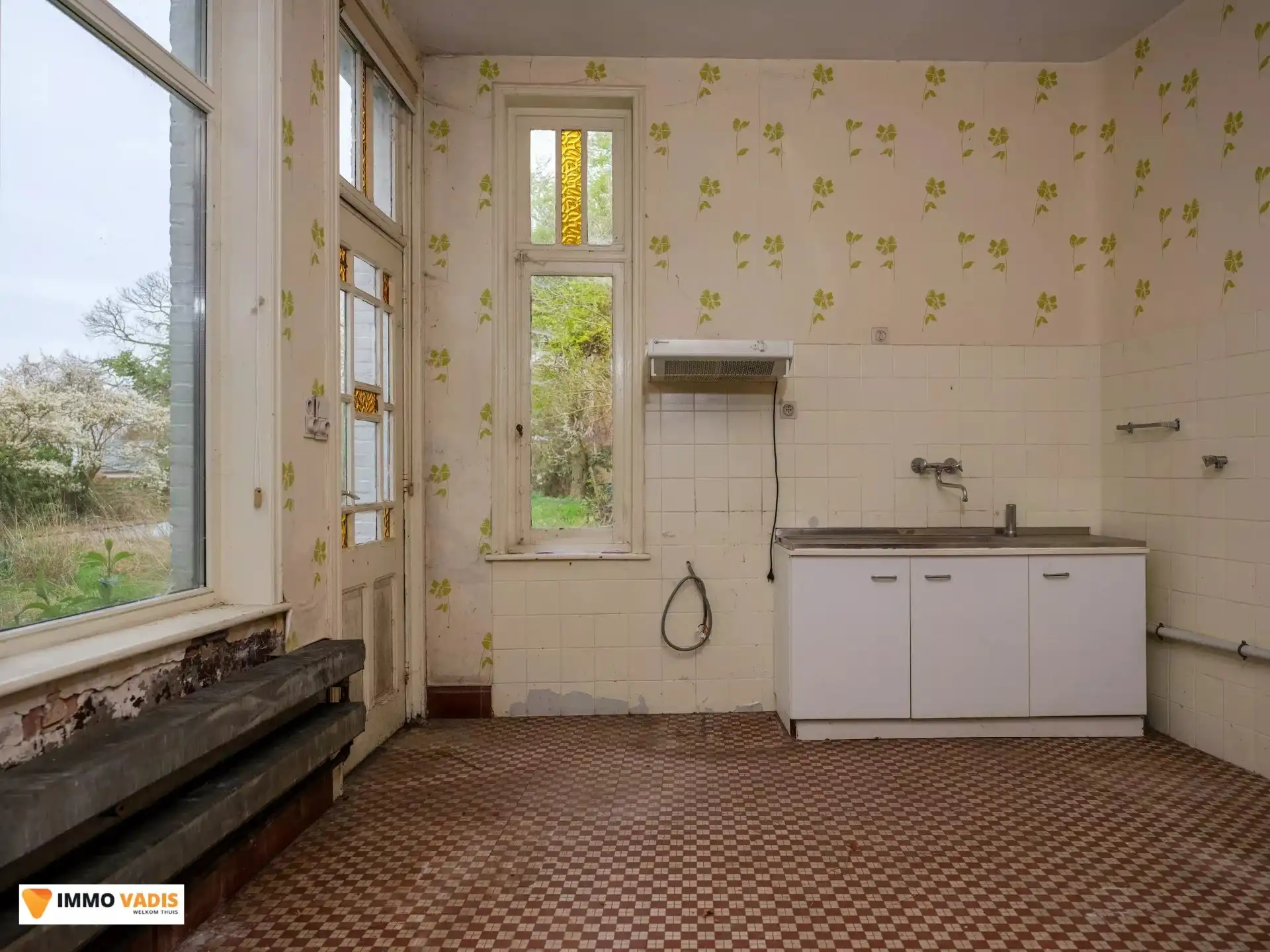 Statige stadswoning met authentieke charme en stadstuin foto 7