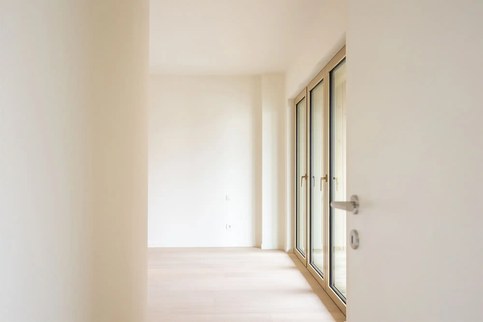 Shigeru Ban: app. met 3 slpkmrs., 2 bank. en 2 terrassen foto 13