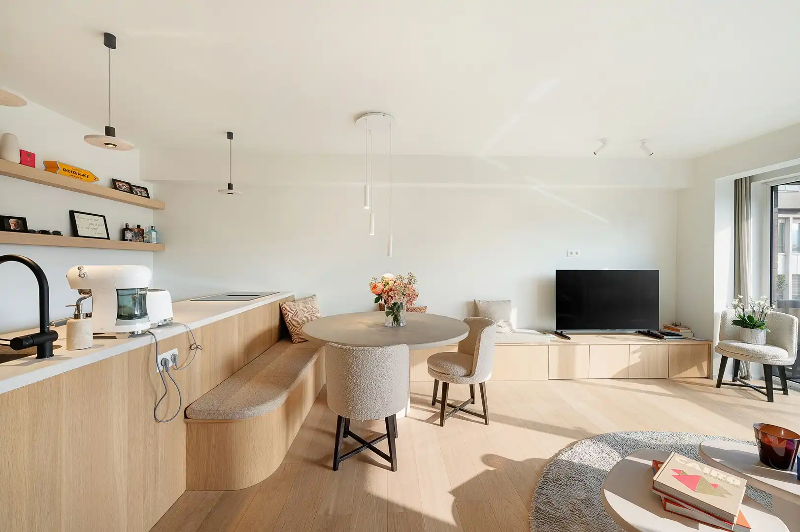Mooi vernieuwd appartement met open uitzicht en 3 slaapkamers. foto 5