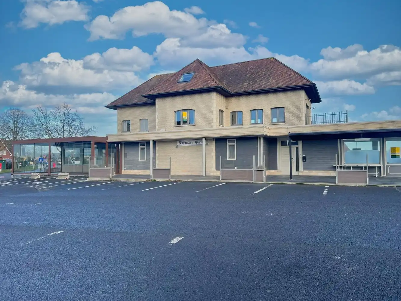 Uniek handelspand (269 m²) op toplocatie +ruime parking! foto 12