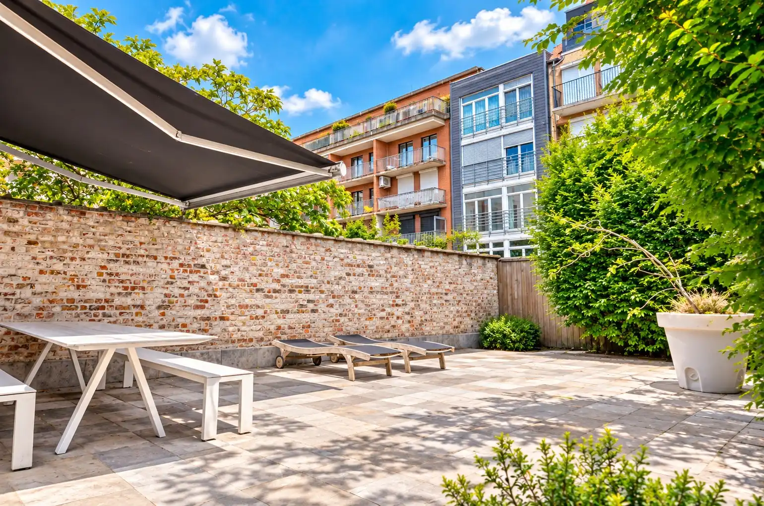 Aangenaam, perfect onderhouden appartement met een ruim terras. foto 31