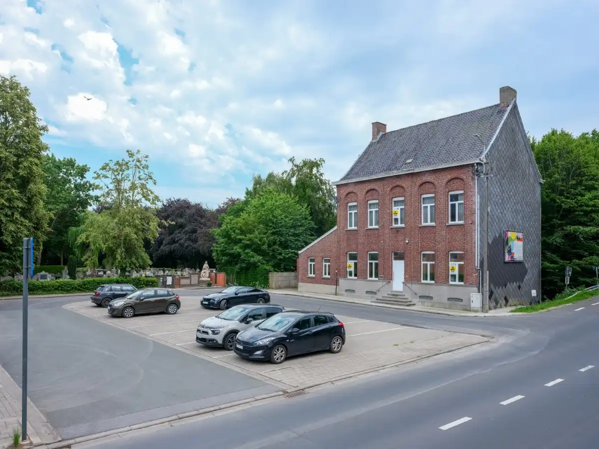 Izegem – Karaktervolle pastoriewoning met diepe tuin en tal van mogelijkheden foto 40