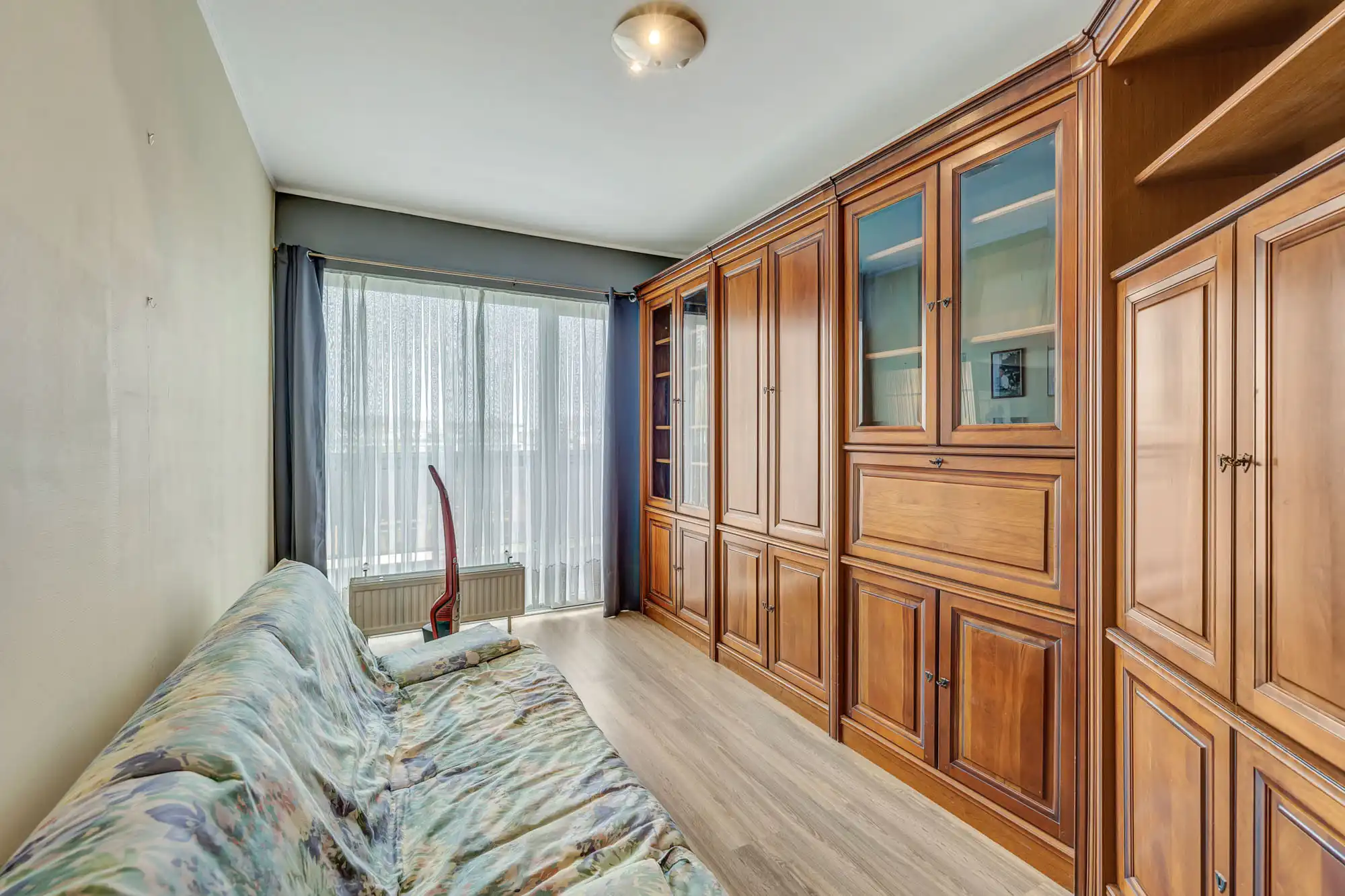 3-slaapkamer-appartement te koop in Molenbeek! foto 11