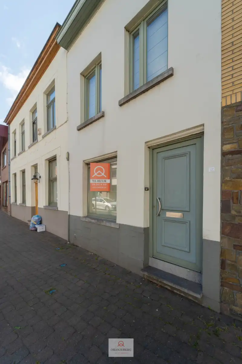 Lichtrijke woning met tuin en ruime garage aan dorpsplein Assenede foto 29