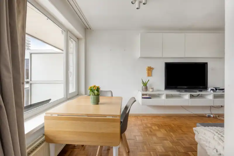 Instapklare gerenoveerde studio op toplocatie foto 2