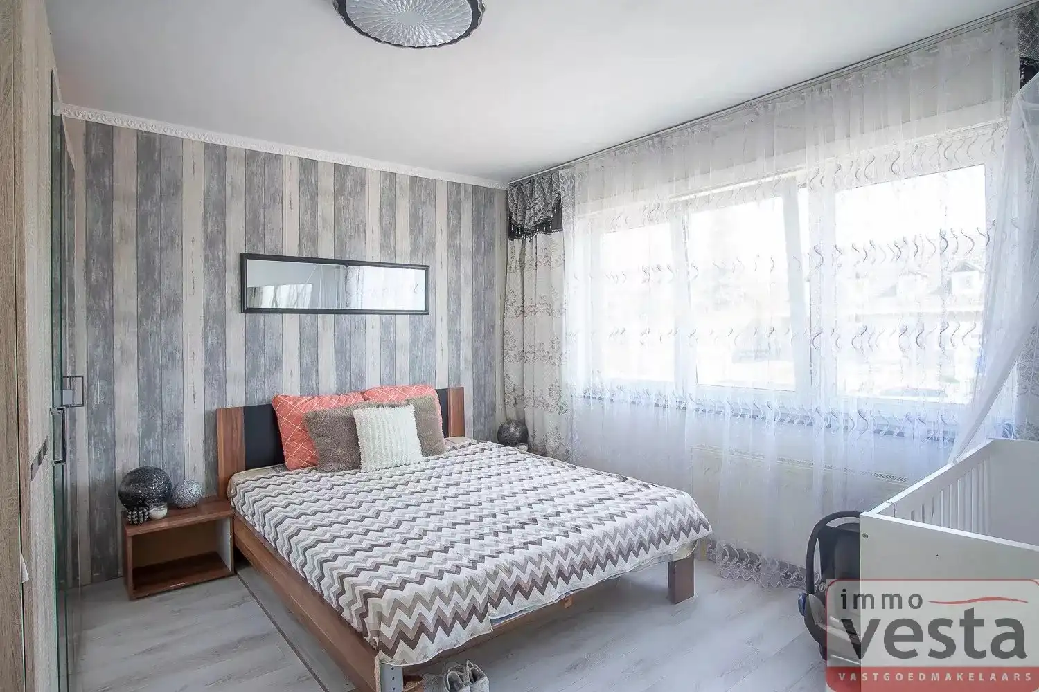 Familiewoning Sint-Truiden: 6 Slaapkamers foto 9