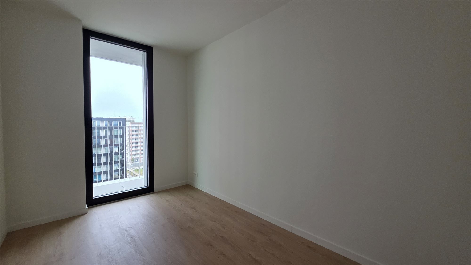 Nieuwbouw 4 slaapkamerappartement foto 7