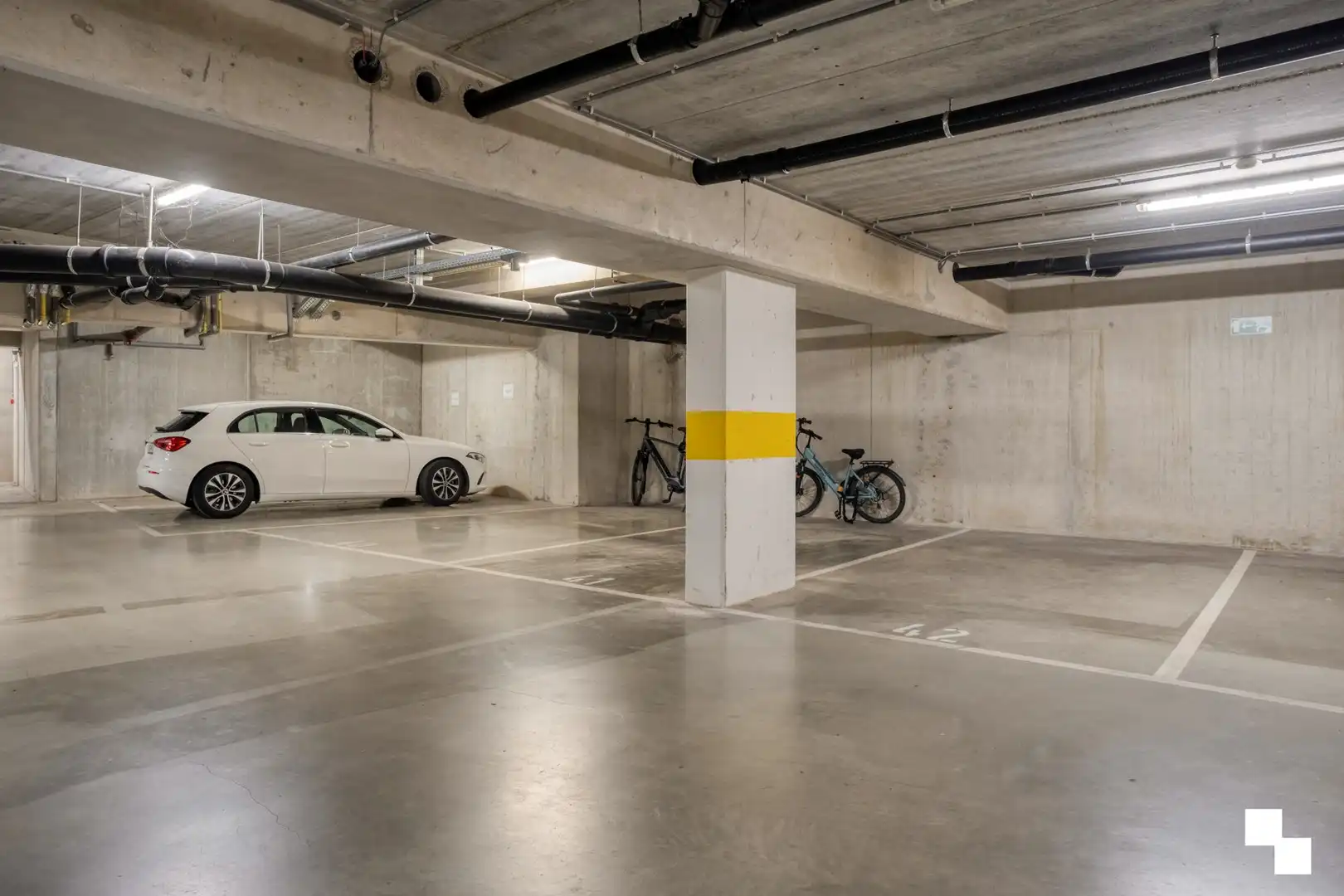 Gelijkvloerse, karaktervolle loft op voormalige brouwerijsite te Brugge foto 35