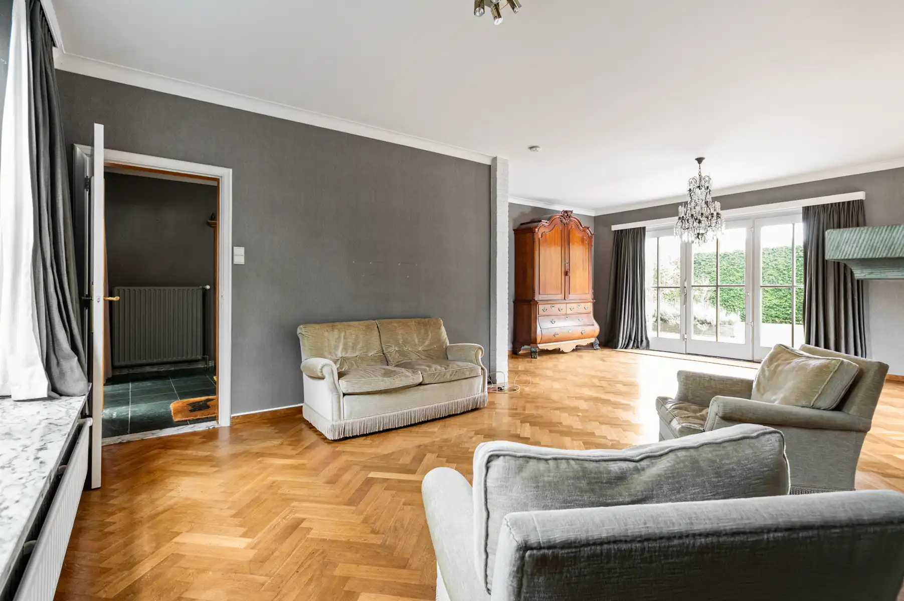 Top gelegen villa te koop op 1185 m2 grond foto 9