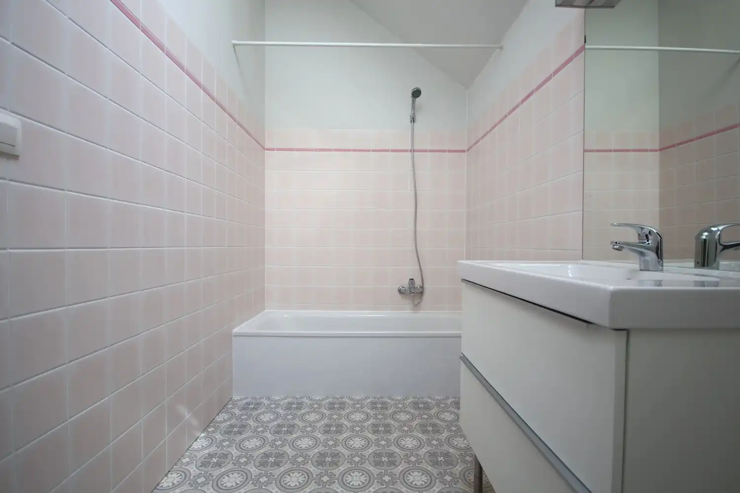 Goed gelegen appartement met 1 slaapkamer midden in het centrum foto 15