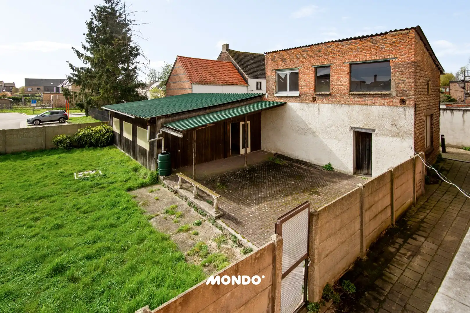 Niel: Karaktervolle woning met 3 slpk, groot atelier en riante tuin op 550m² foto 3