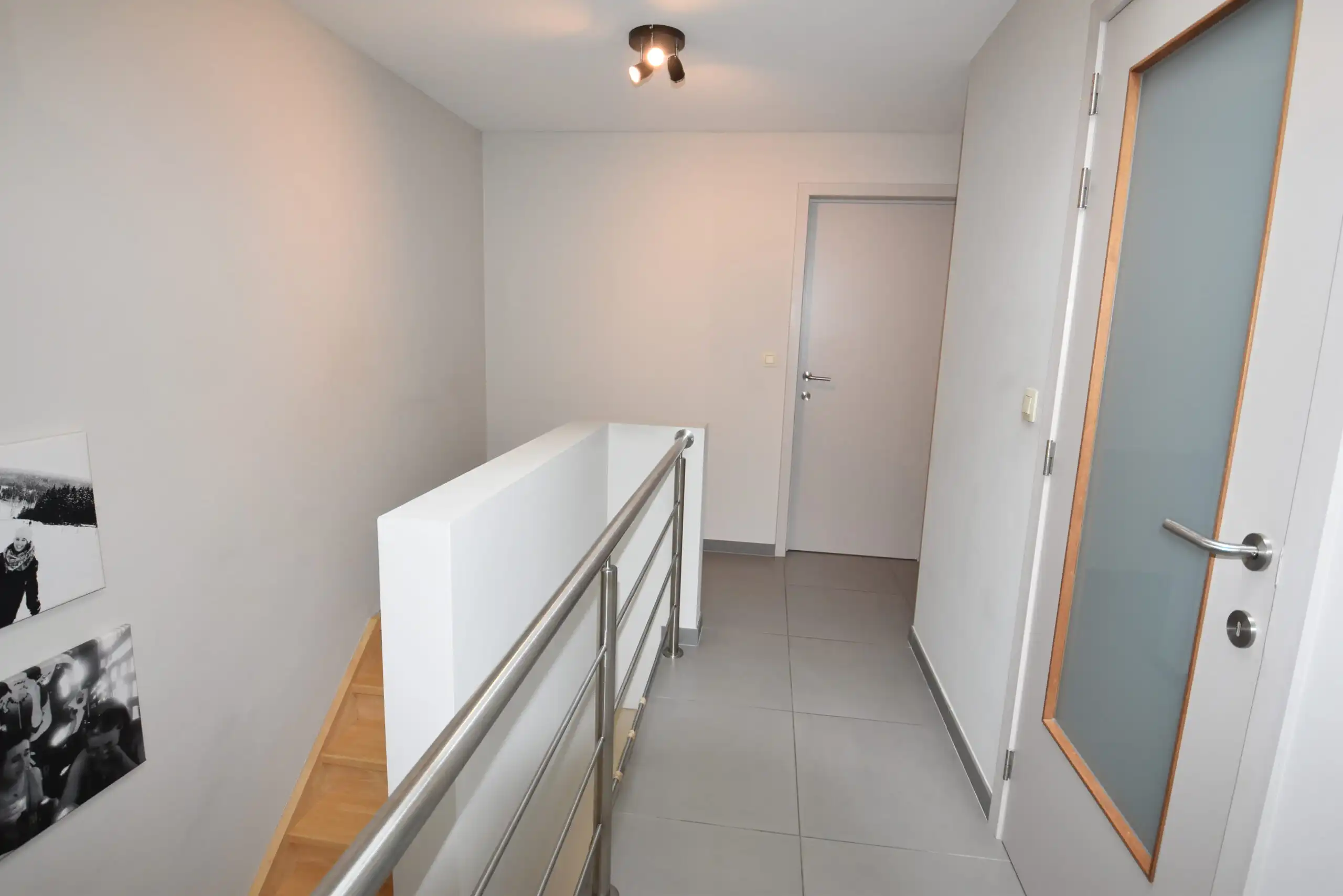 Energiezuinig duplex appartement met groot terras in centrum van Nieuwkerken-Waas foto 8