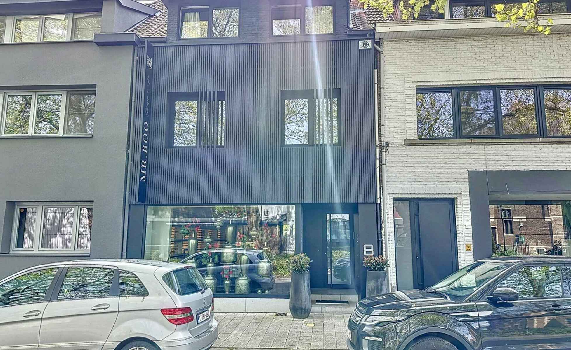 Zéér ruim triplex appartement met groot terras nabij centrum foto 6